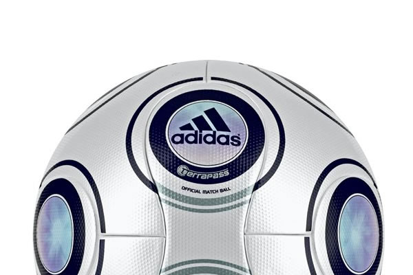 adidas_terrapass