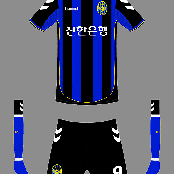 Incheon Utd home kit