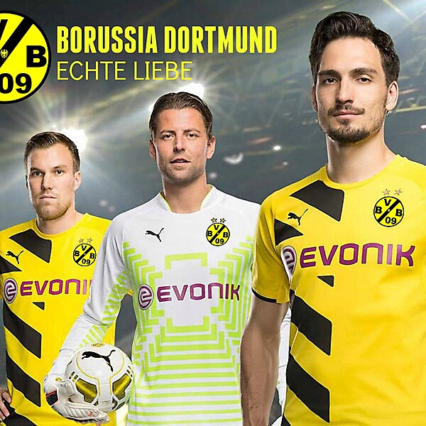 Borussia Dortmund Crest Modled by team