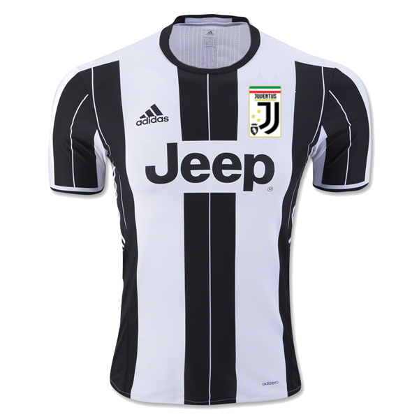 New Juventus crest on shirt
