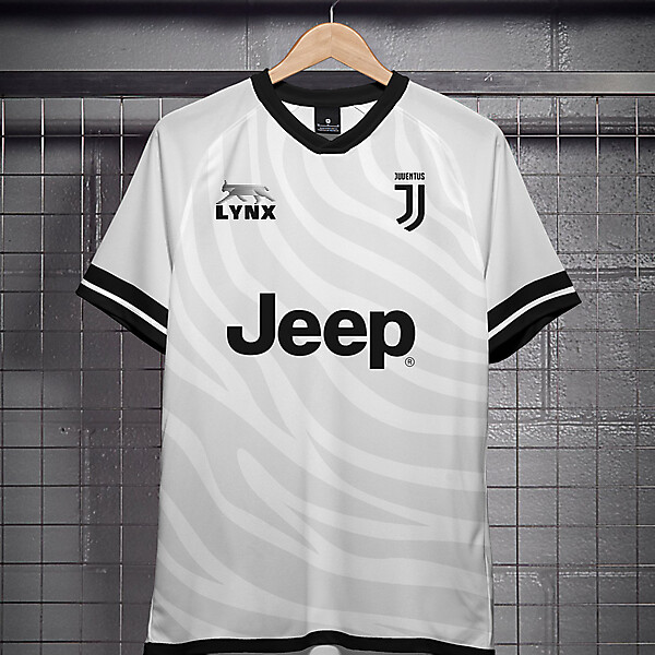Juventus - Away Kit