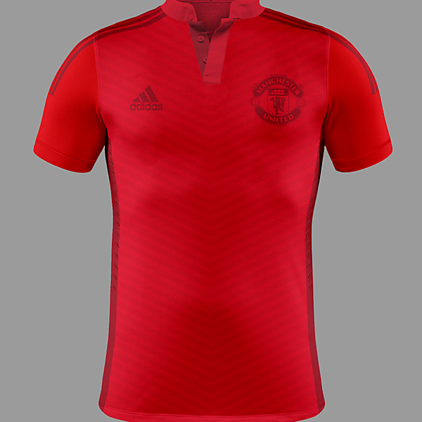 Manchester United 15-16 Home