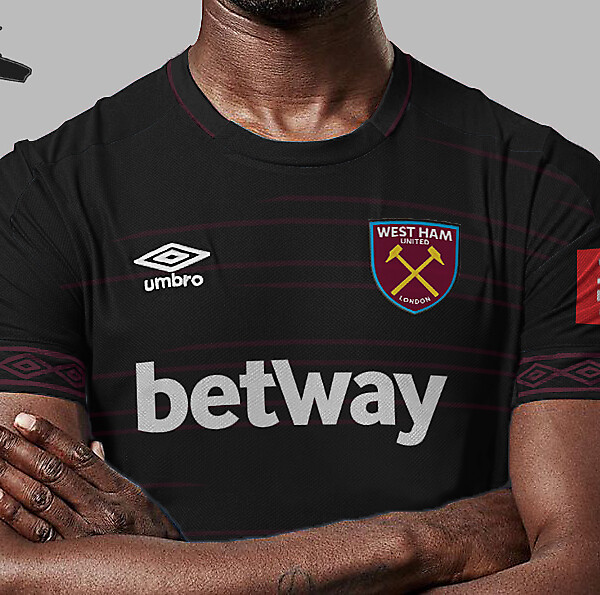 West Ham umbro third