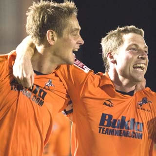 millwall-orange-kit